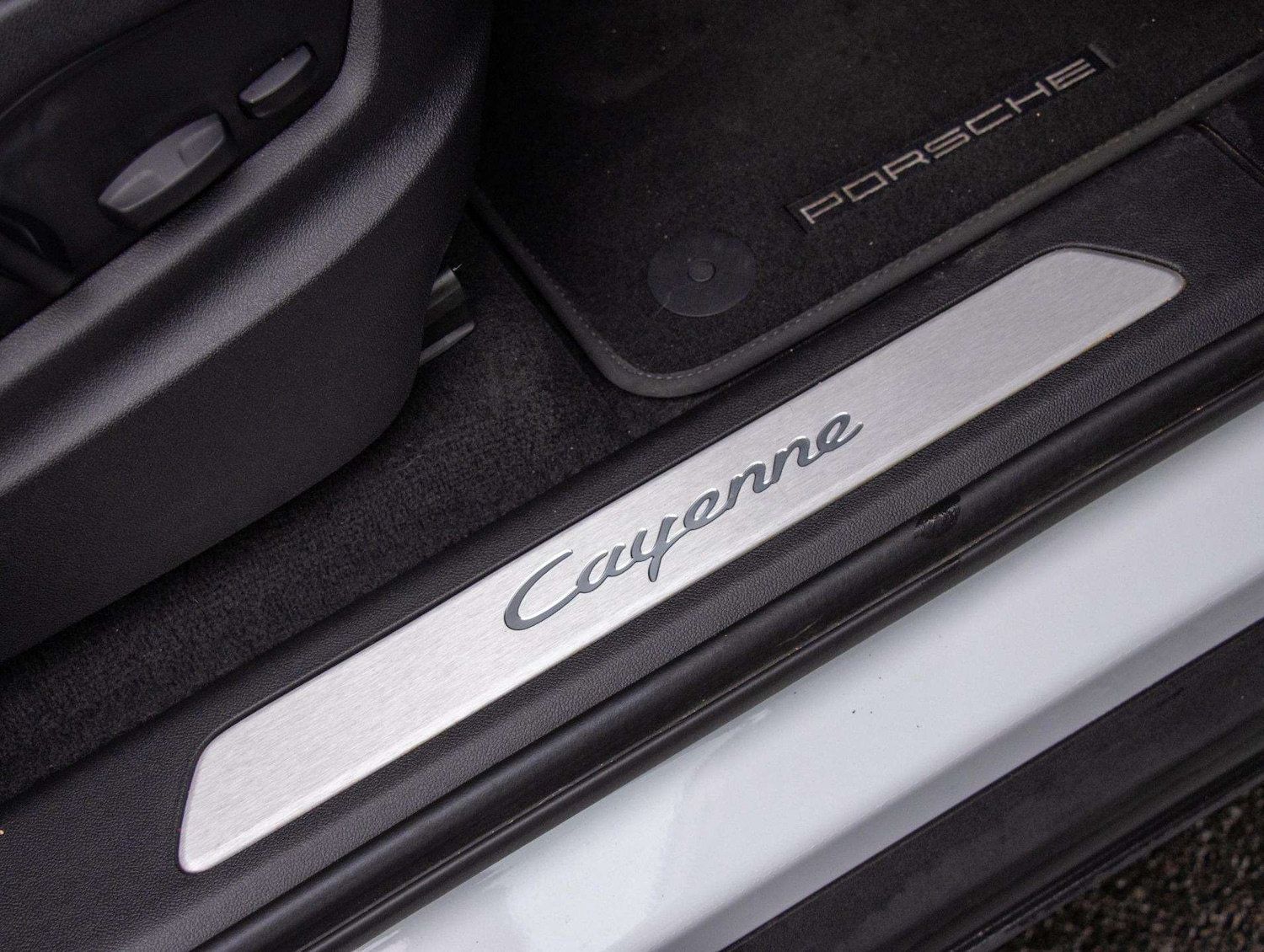 Used Porsche Cayenne 2021 for sale - 76827676: Photo 16