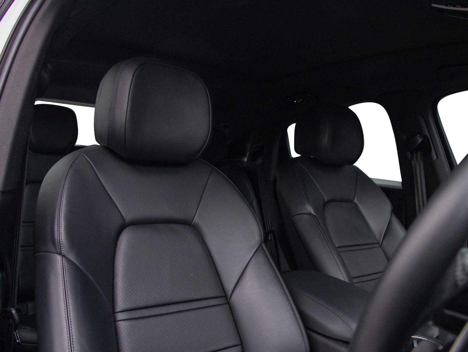 Used Porsche Cayenne 2021 for sale - 76827676: Photo 8