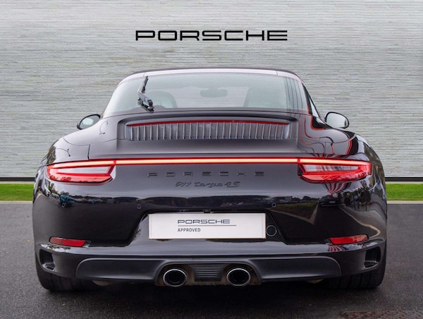Used Porsche 911 2018 for sale - 76310717: Photo 10