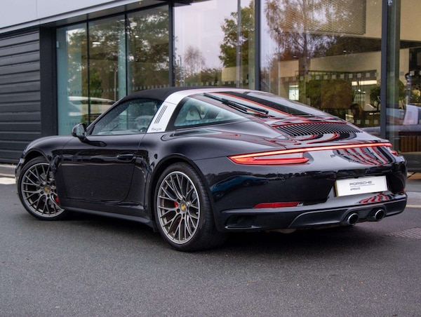 Used Porsche 911 2018 for sale - 76310717: Photo 3