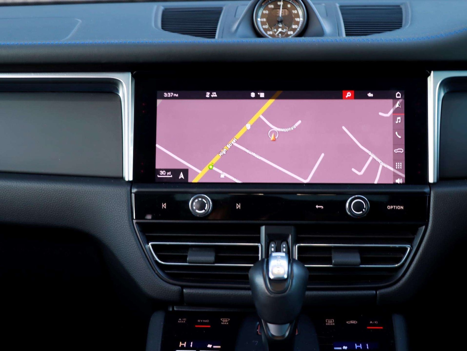 Used Porsche Macan 2023 for sale - 77178930: Photo 29