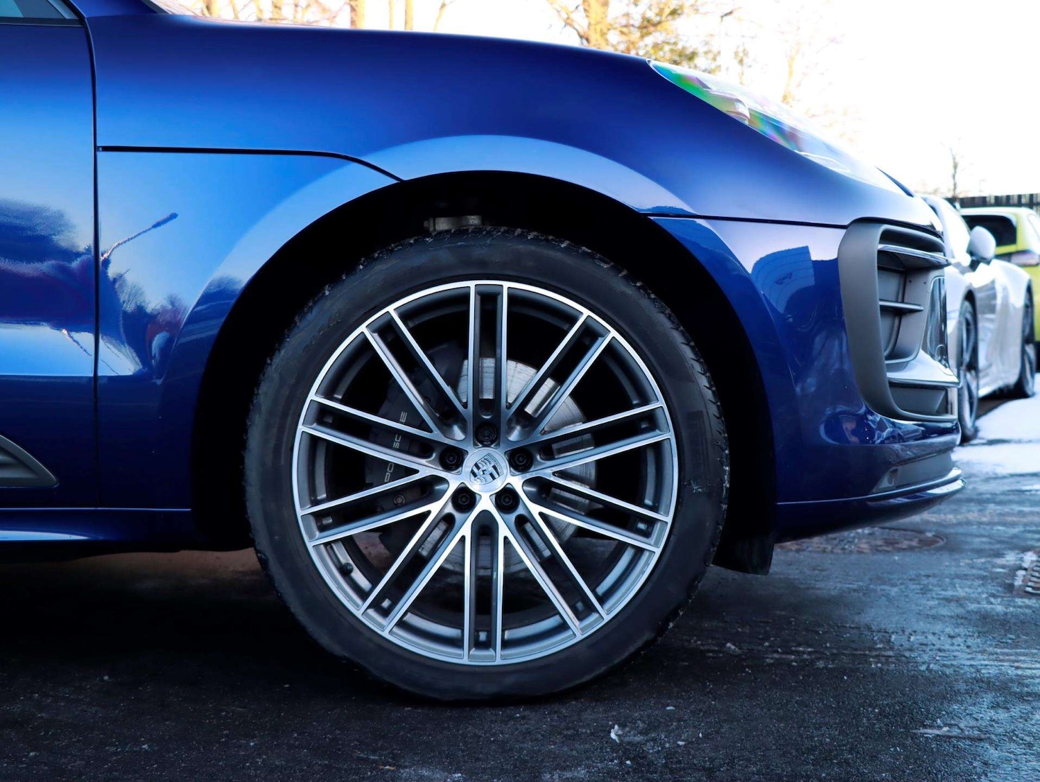 Used Porsche Macan 2023 for sale - 77178930: Photo 4