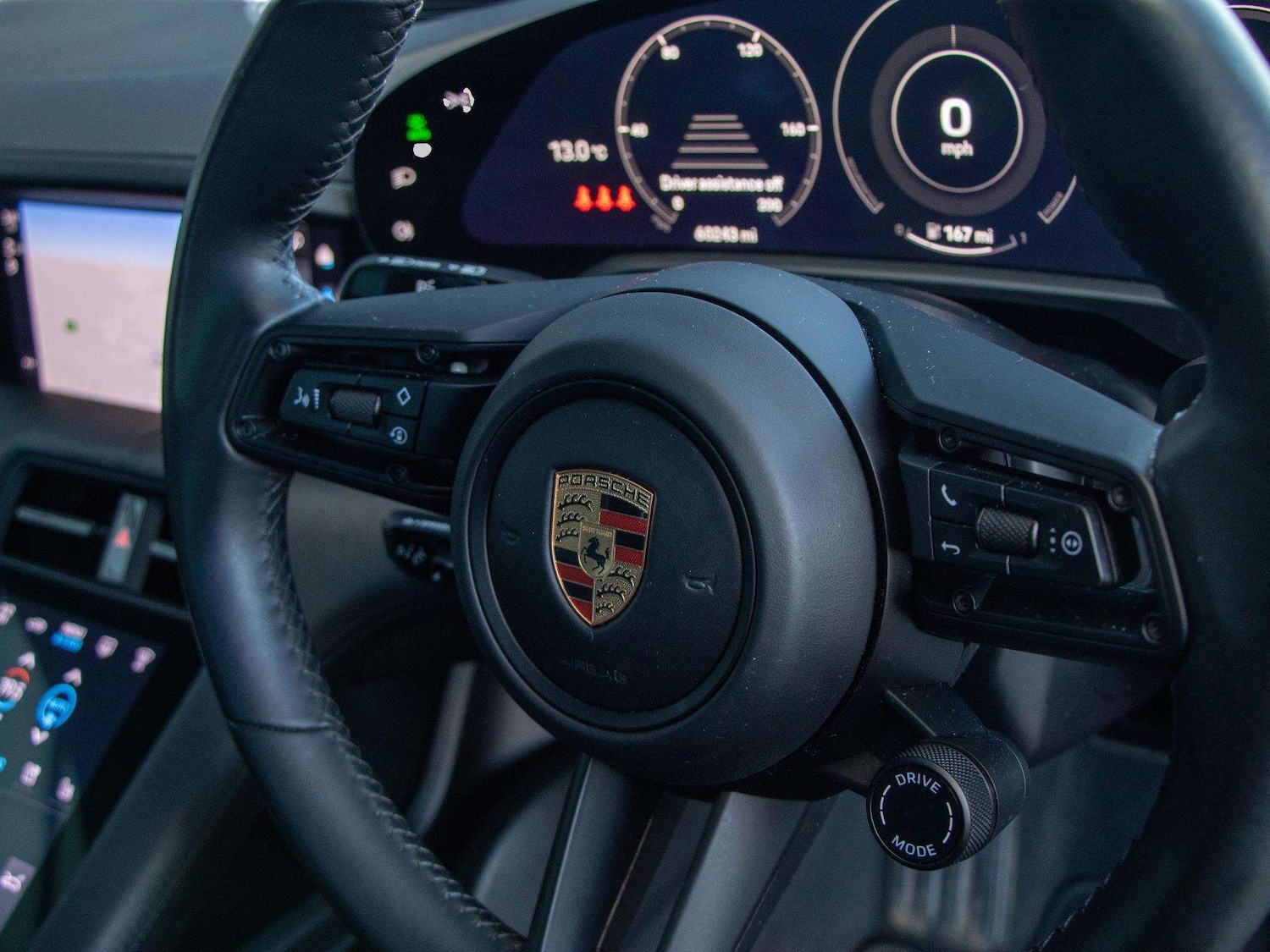 Used Porsche Taycan 2023 for sale - 77842494: Photo 16