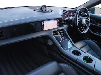 Used Porsche Taycan 2023 for sale - 77842494: Photo