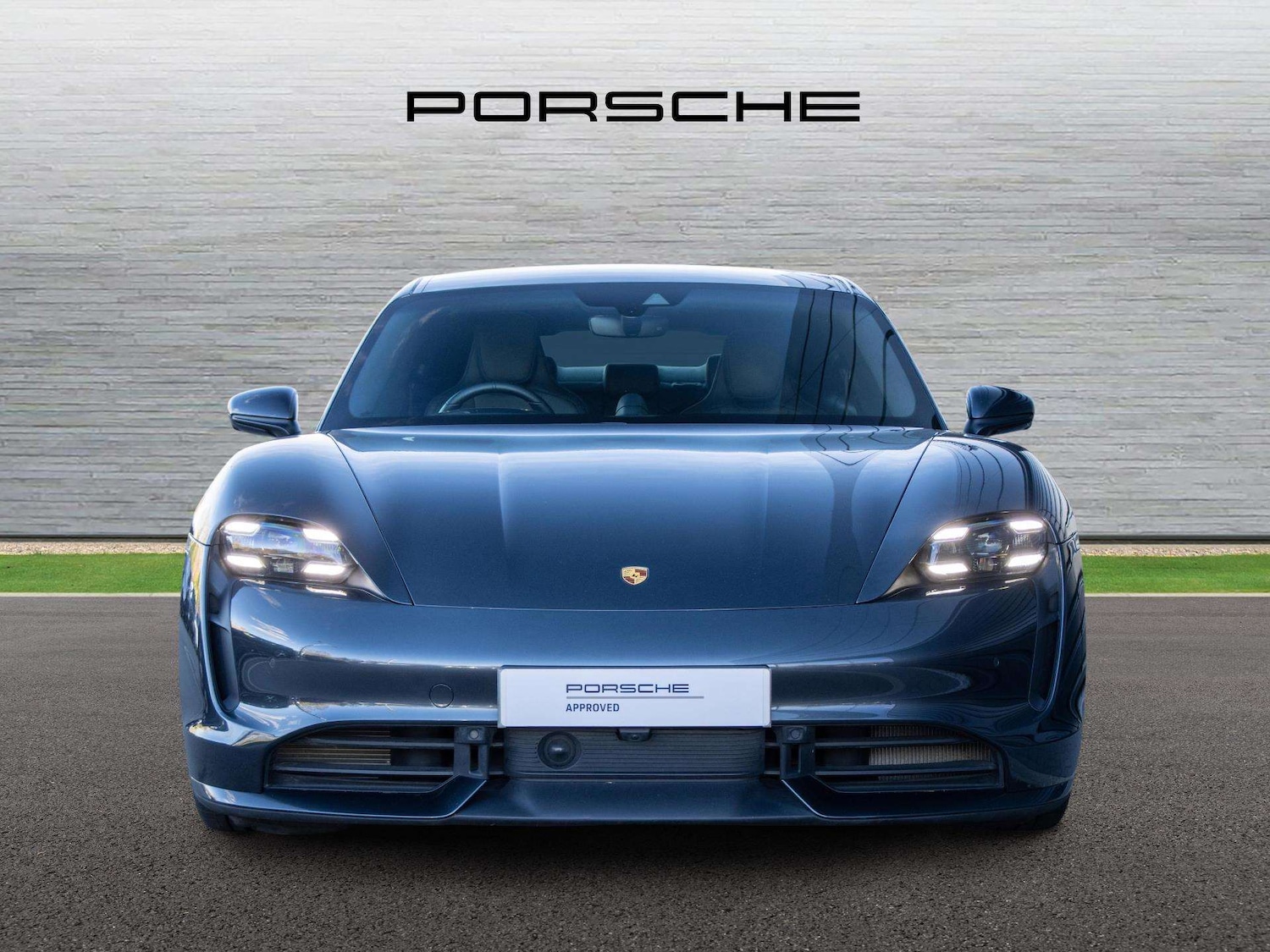 Used Porsche Taycan 2023 for sale - 77842494: Photo 6