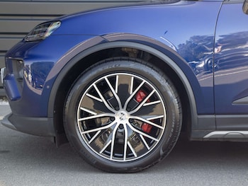 Used Porsche Macan 2025 for sale - 79028079: Photo
