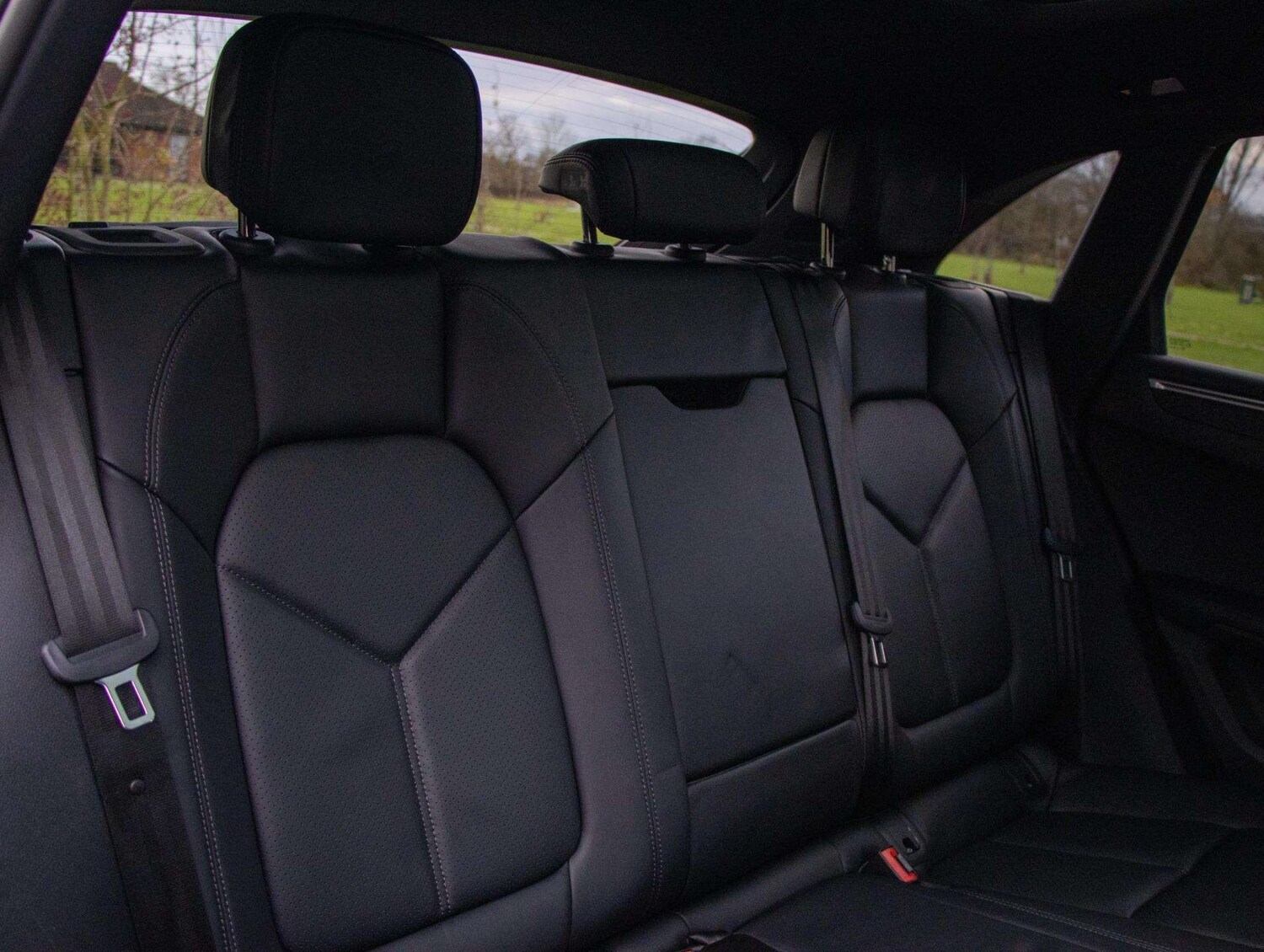 Used Porsche Macan 2023 for sale - 76875773: Photo 22