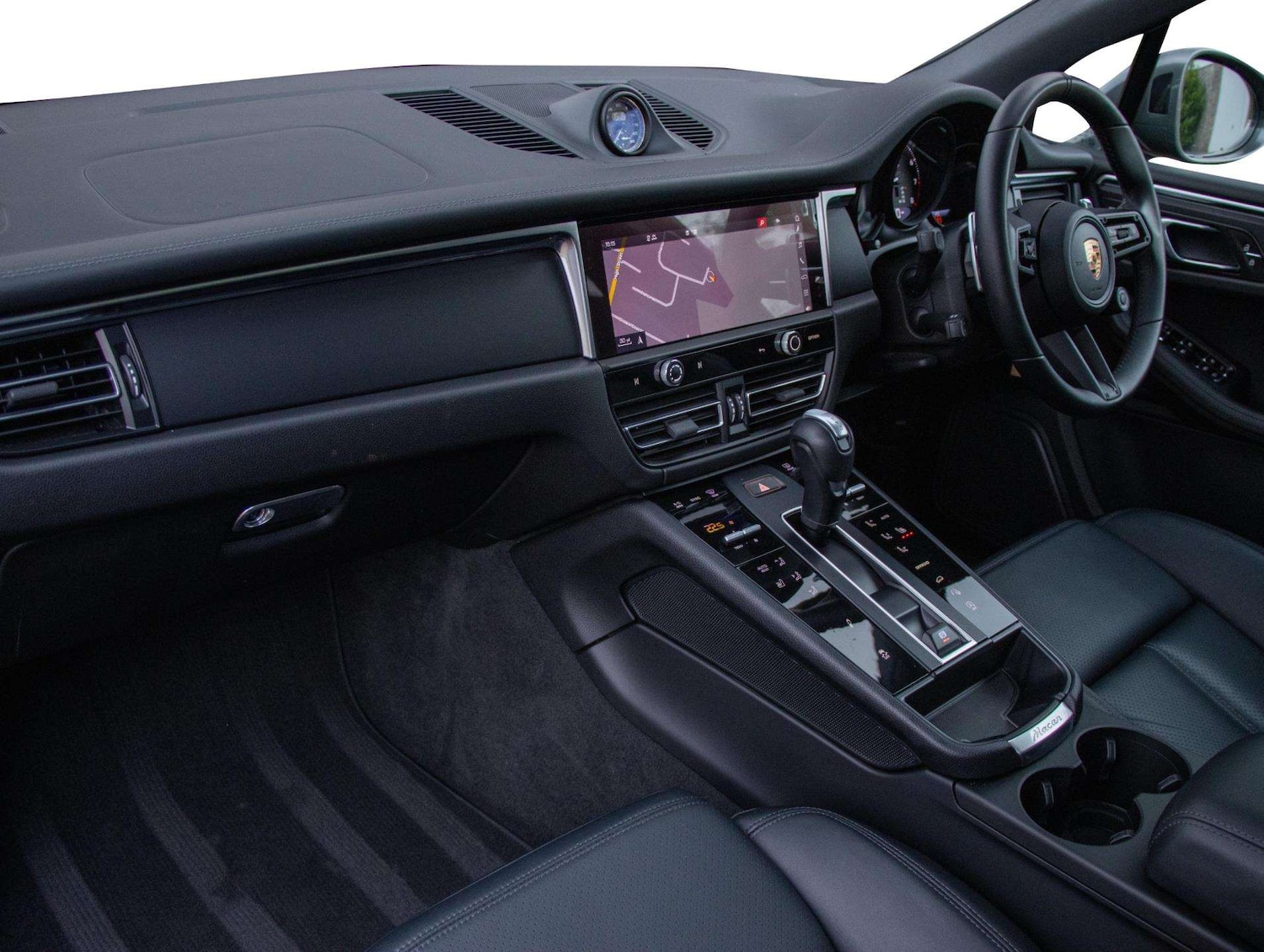 Used Porsche Macan 2023 for sale - 76875773: Photo 8