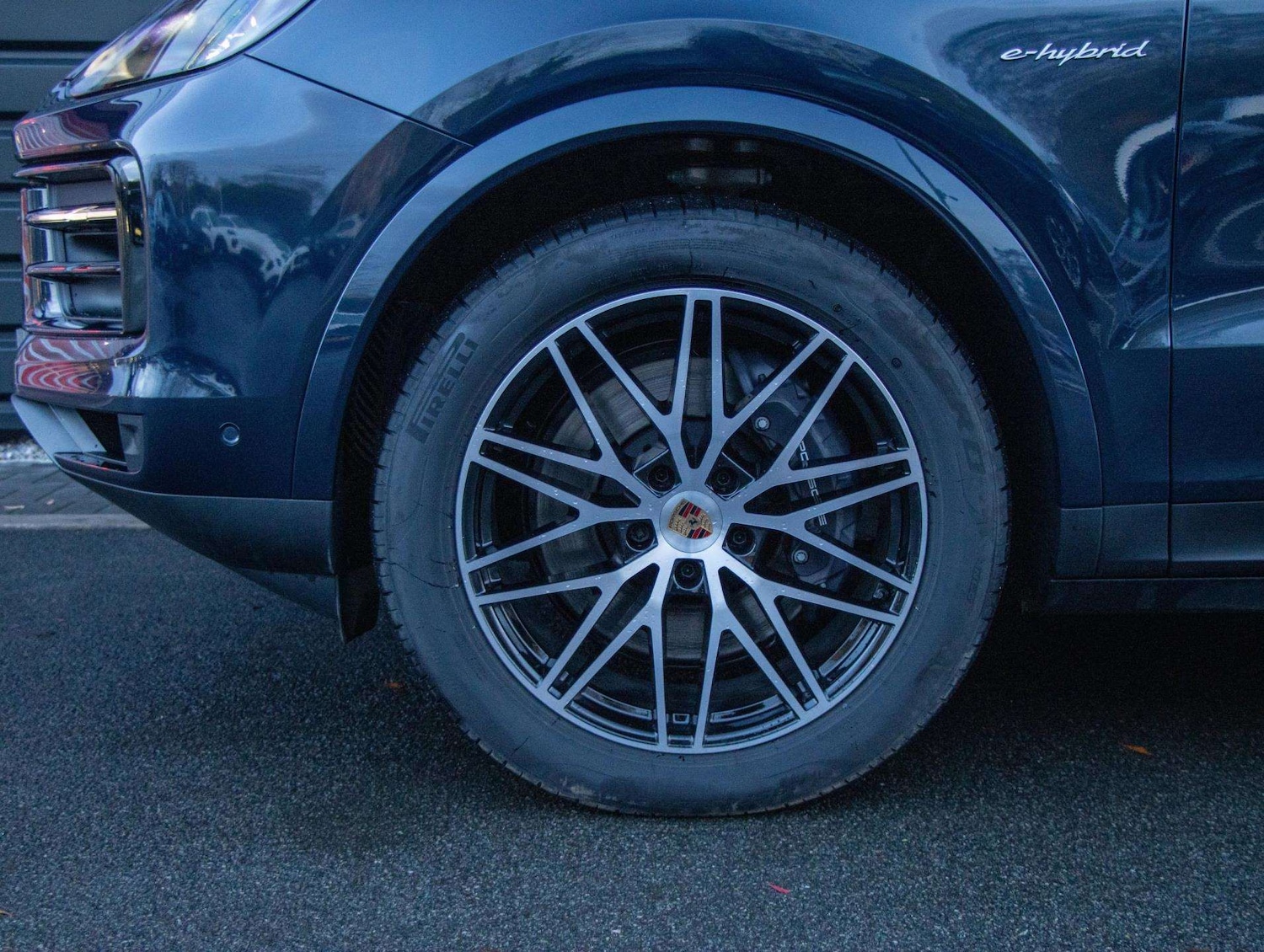 Used Porsche Cayenne 2025 for sale - 78188154: Photo 4