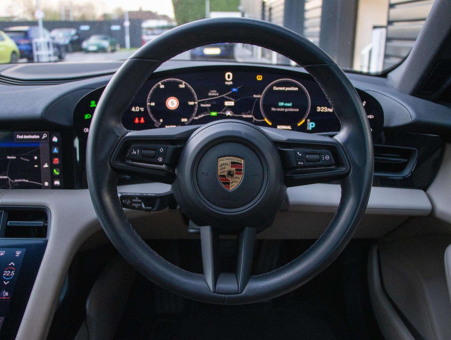 Used Porsche Taycan 2022 for sale - 76661910: Photo 14