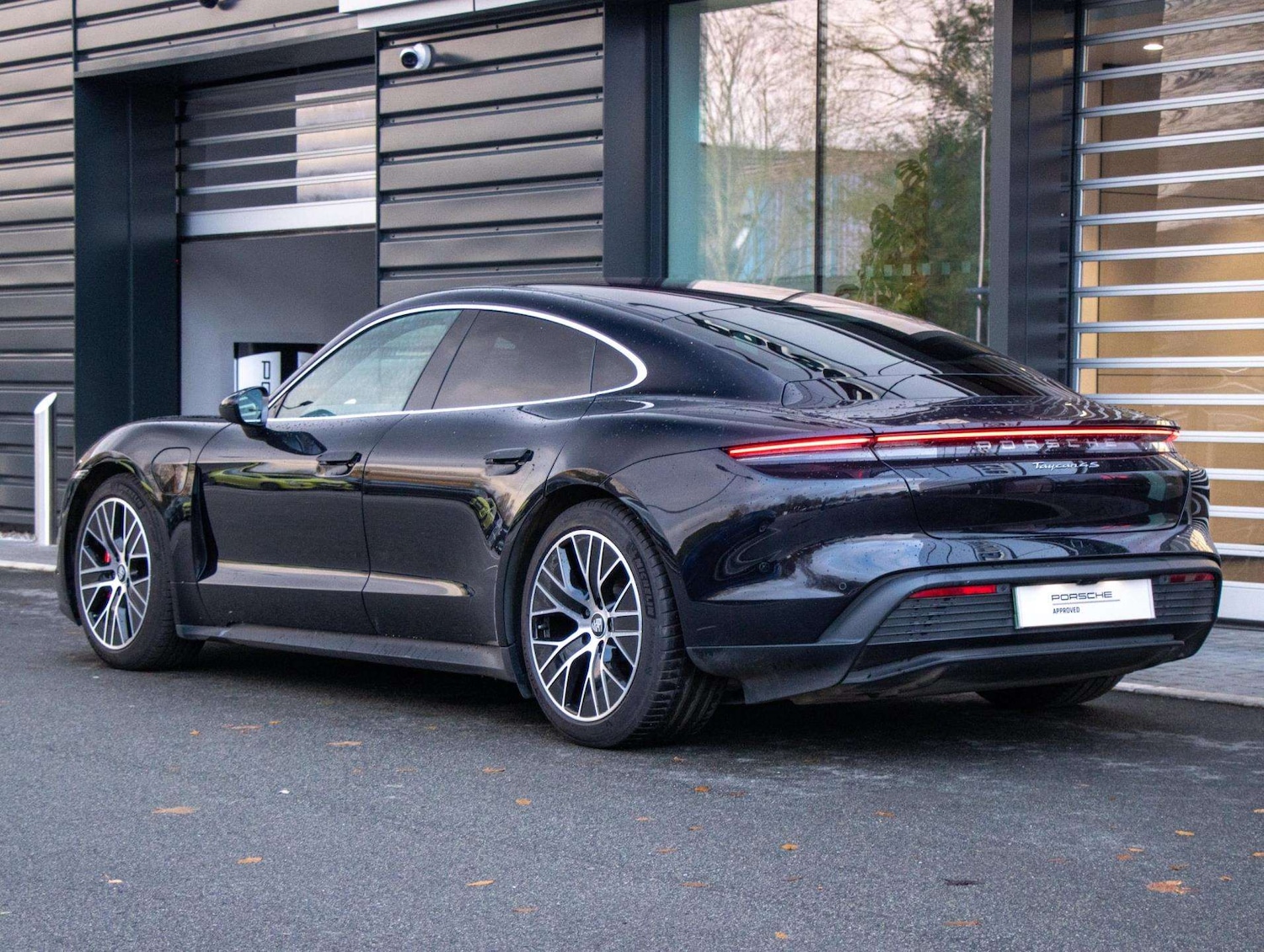 Used Porsche Taycan 2022 for sale - 76661910: Photo 22