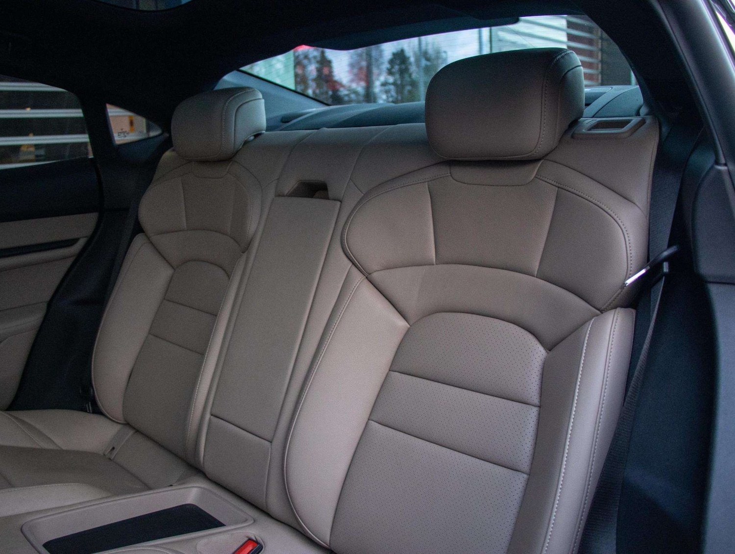 Used Porsche Taycan 2022 for sale - 76661910: Photo 29