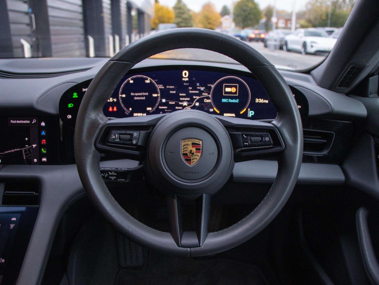 Used Porsche Taycan 2020 for sale - 76553262: Photo 13