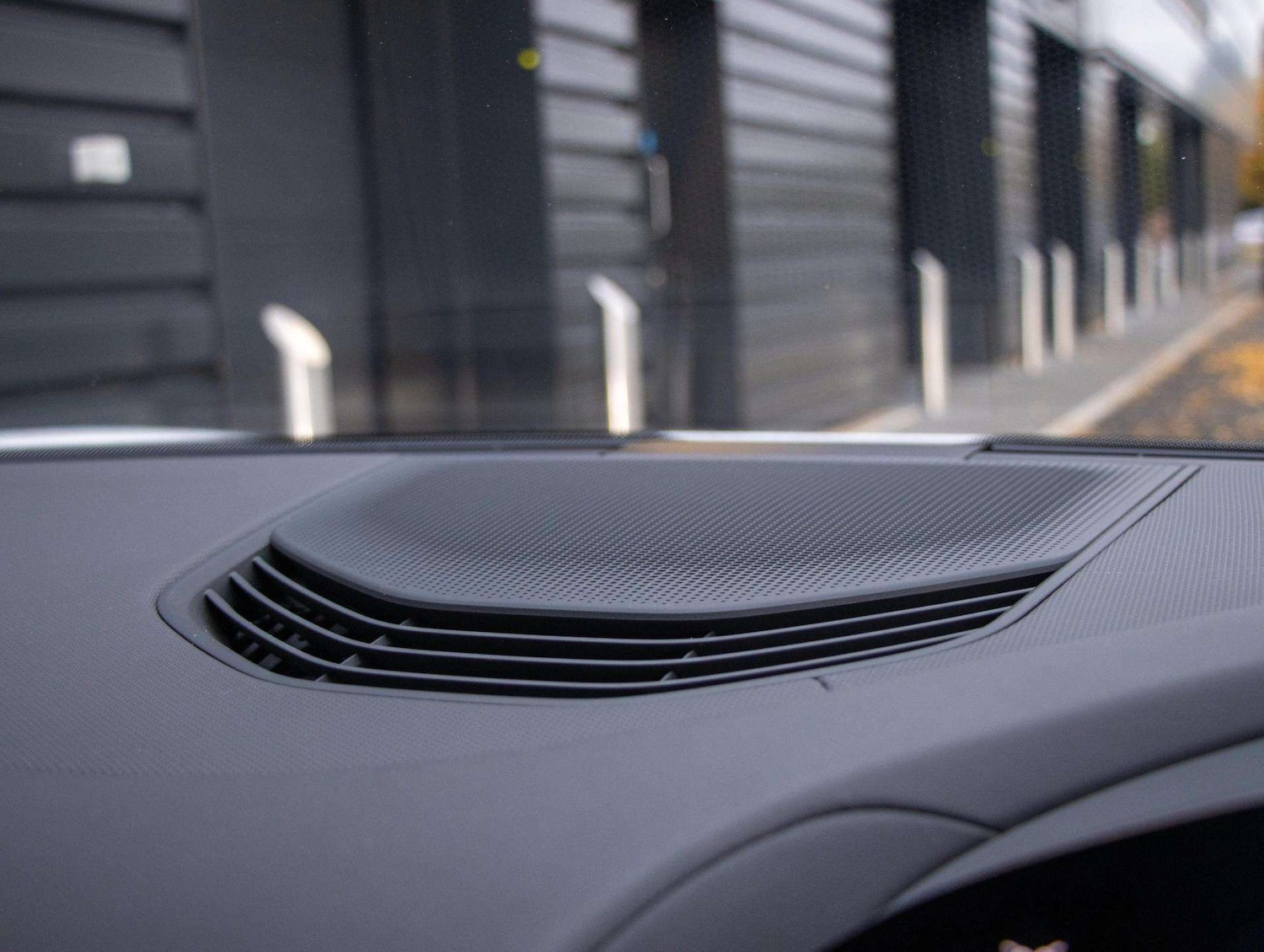 Used Porsche Taycan 2020 for sale - 76553262: Photo 14