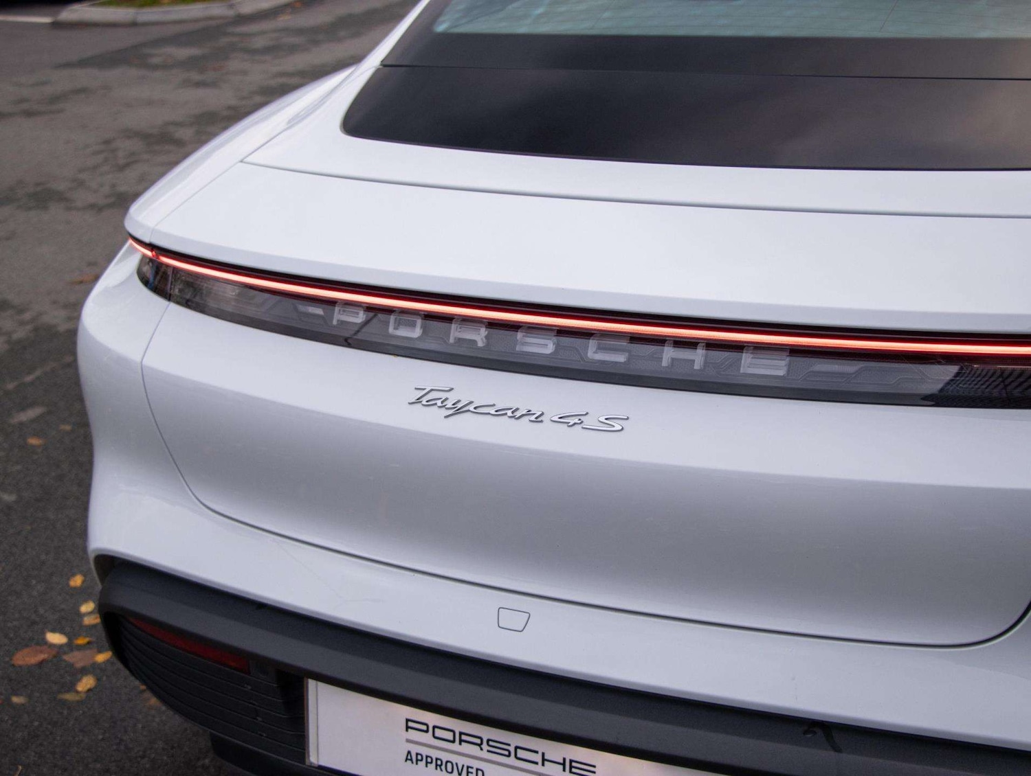 Used Porsche Taycan 2020 for sale - 76553262: Photo 22