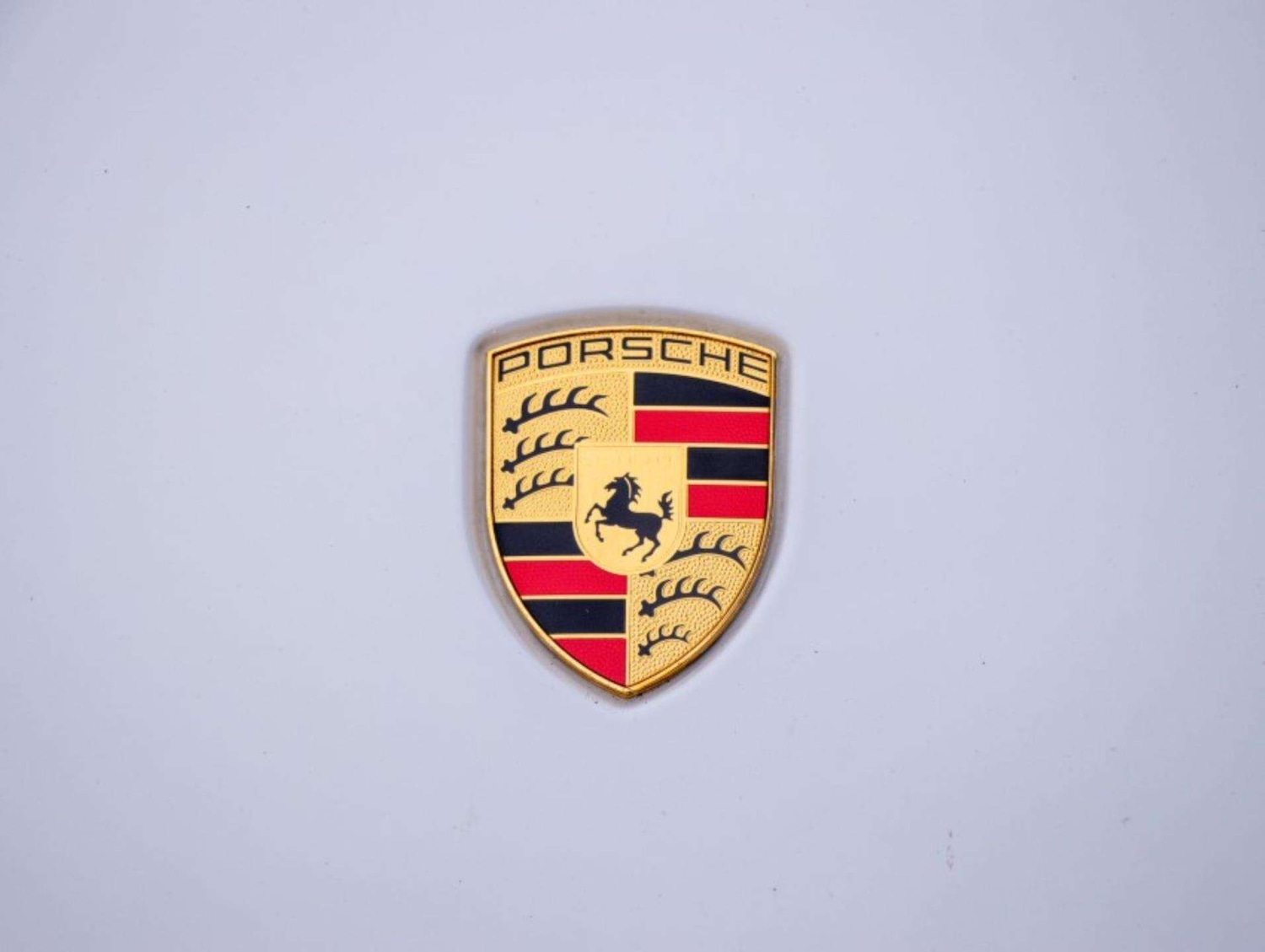 Used Porsche Taycan 2020 for sale - 76553262: Photo 30