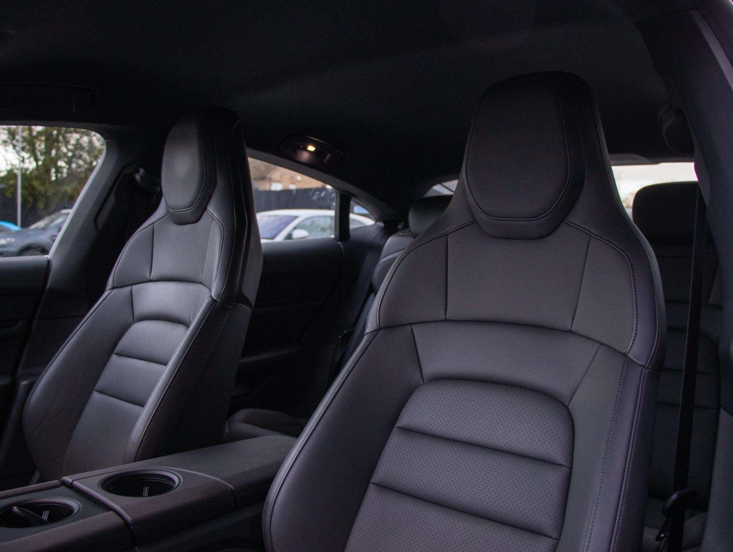 Used Porsche Taycan 2020 for sale - 76553262: Photo 7