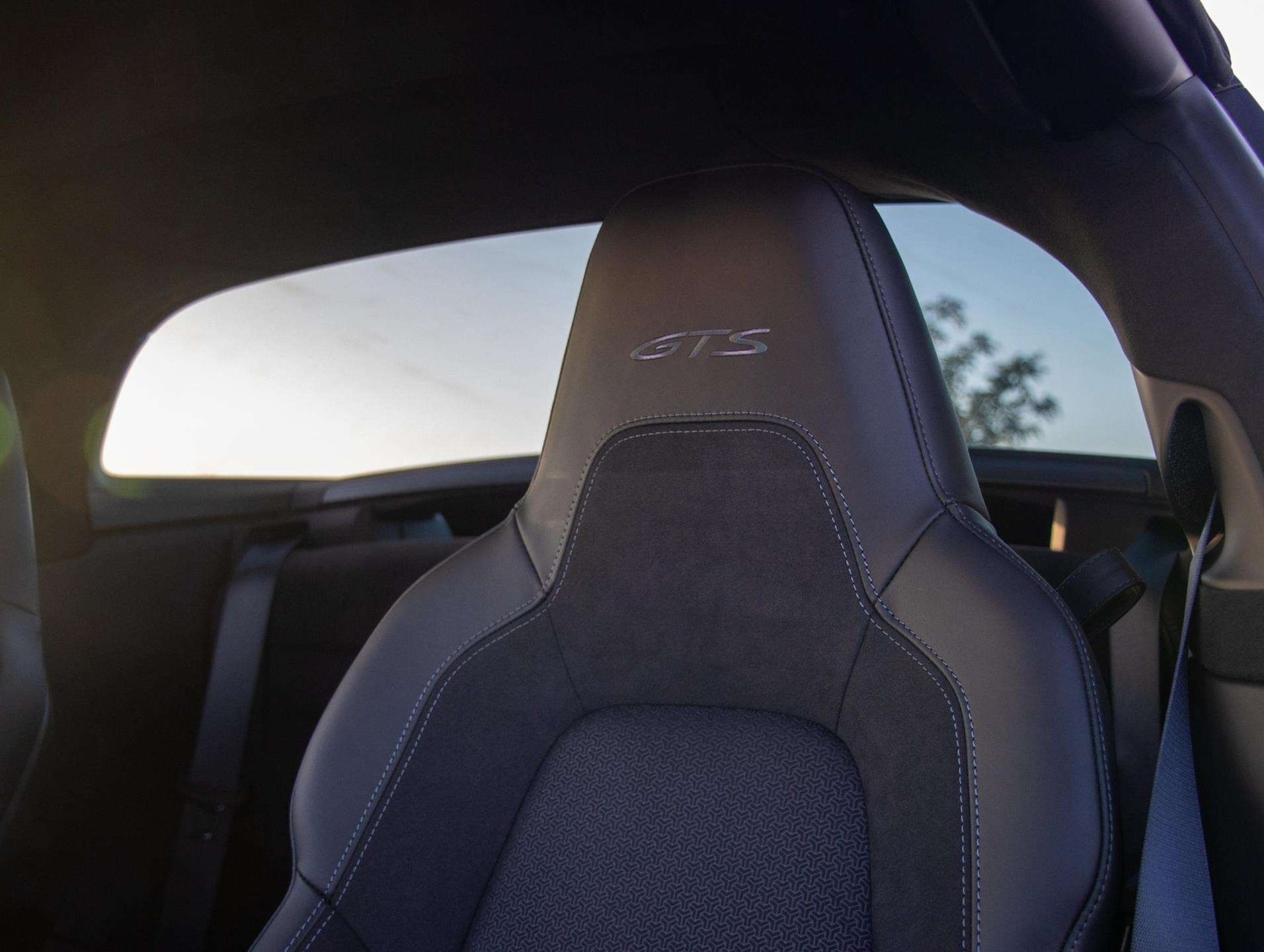 Used Porsche 911 2025 for sale - 76648863: Photo 19