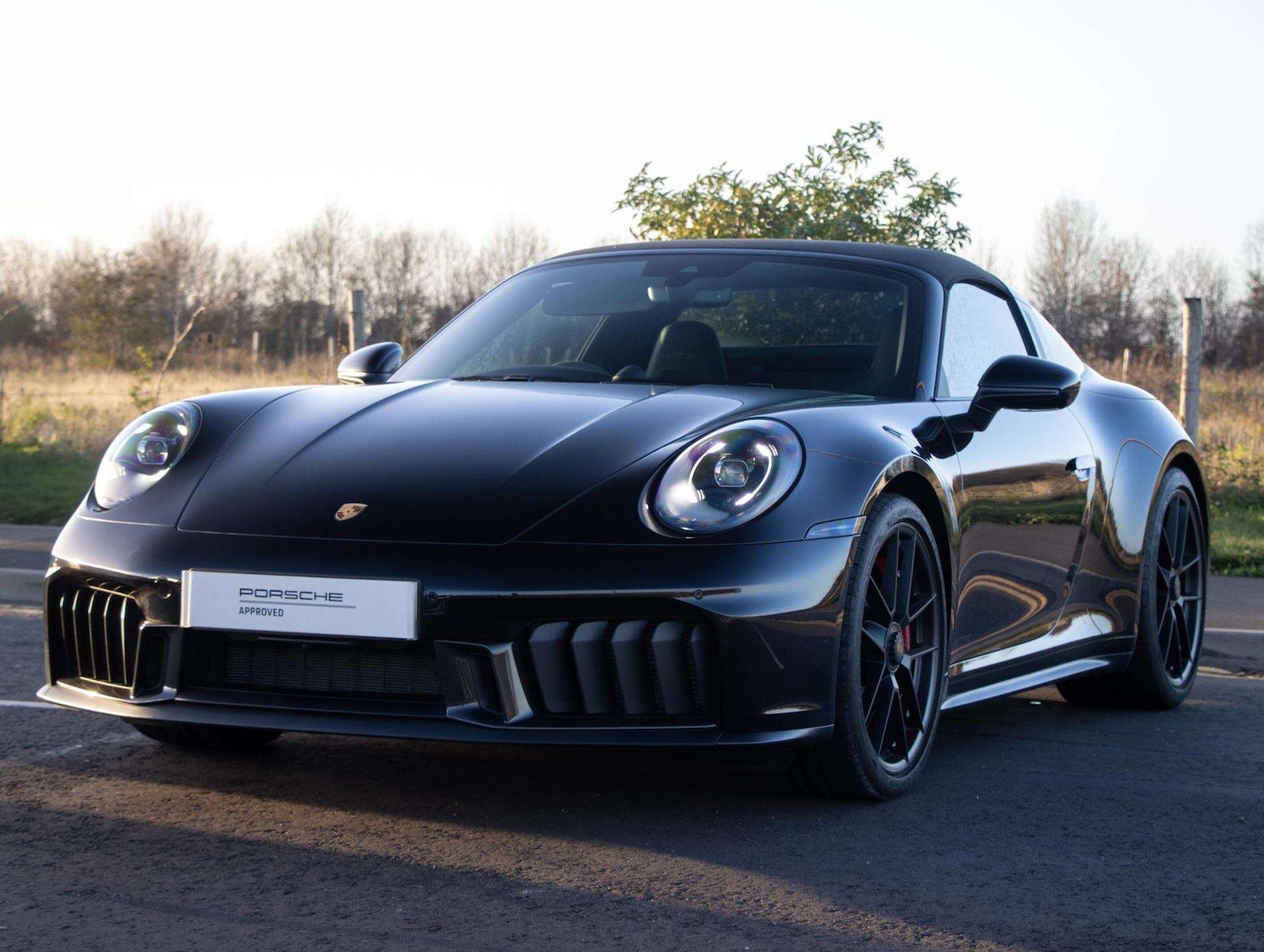 Used Porsche 911 2025 for sale - 76648863: Photo 25