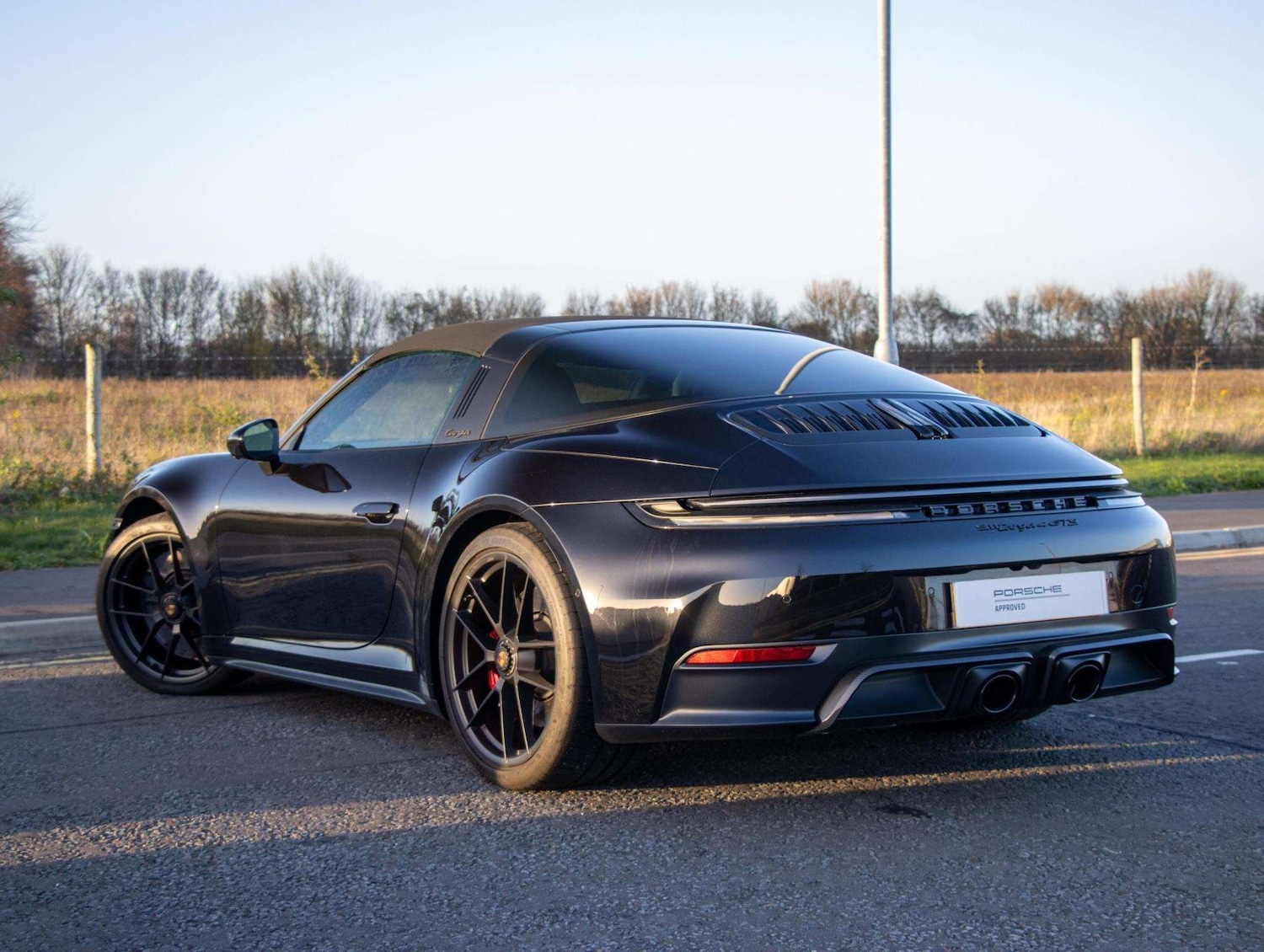 Used Porsche 911 2025 for sale - 76648863: Photo 30