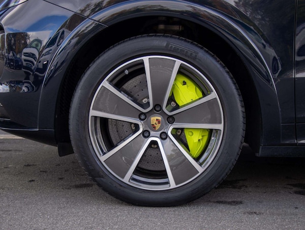 Used Porsche Cayenne 2019 for sale - 76310767: Photo 3