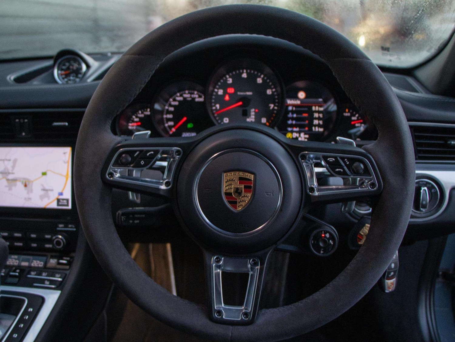 Used Porsche 911 2018 for sale - 77347887: Photo 14