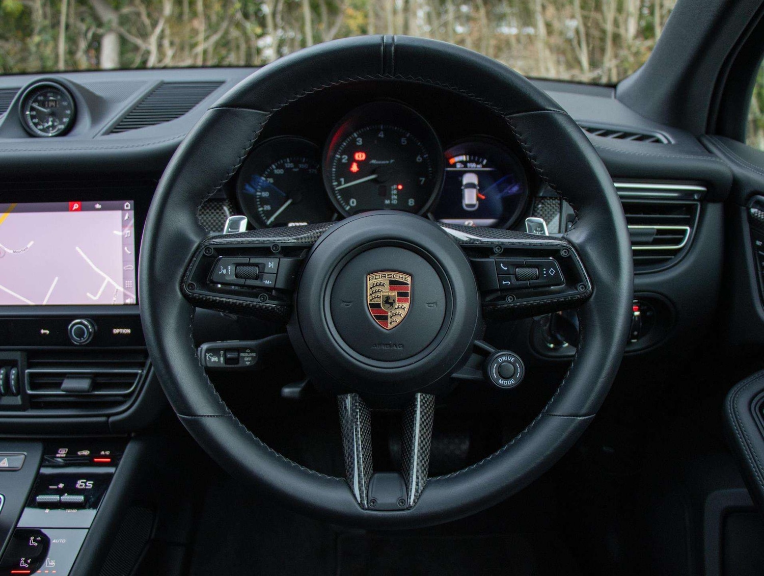 Used Porsche Macan 2023 for sale - 76827733: Photo 12