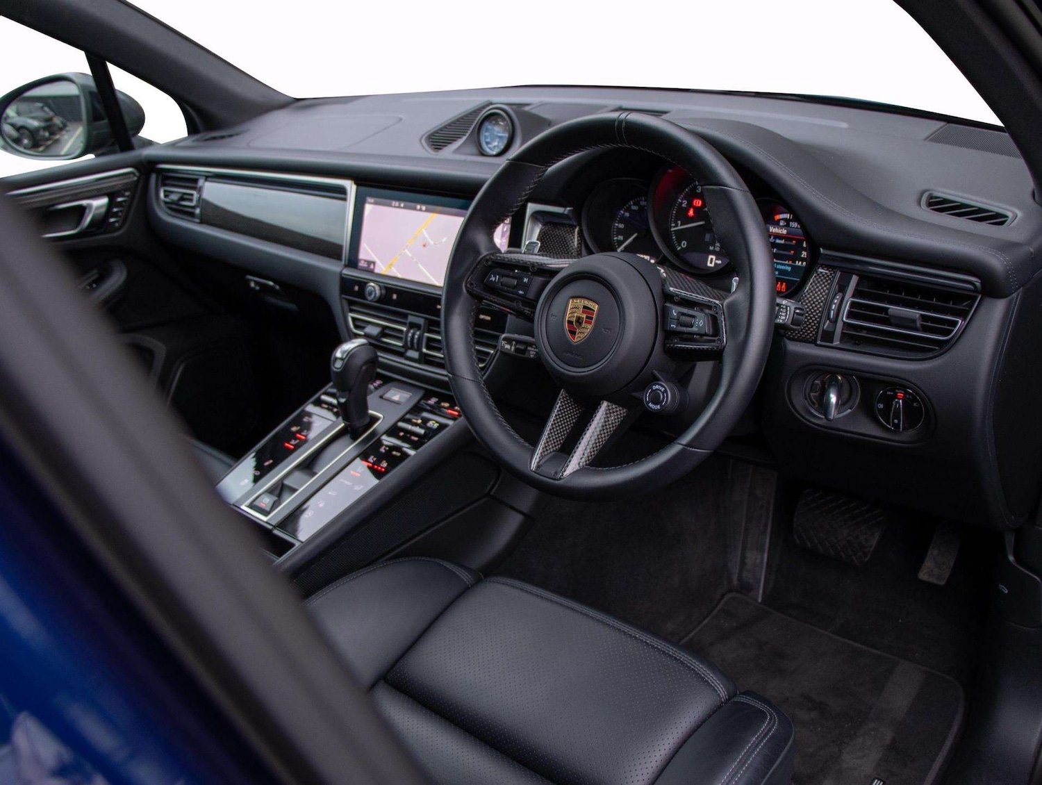 Used Porsche Macan 2023 for sale - 76827733: Photo 4