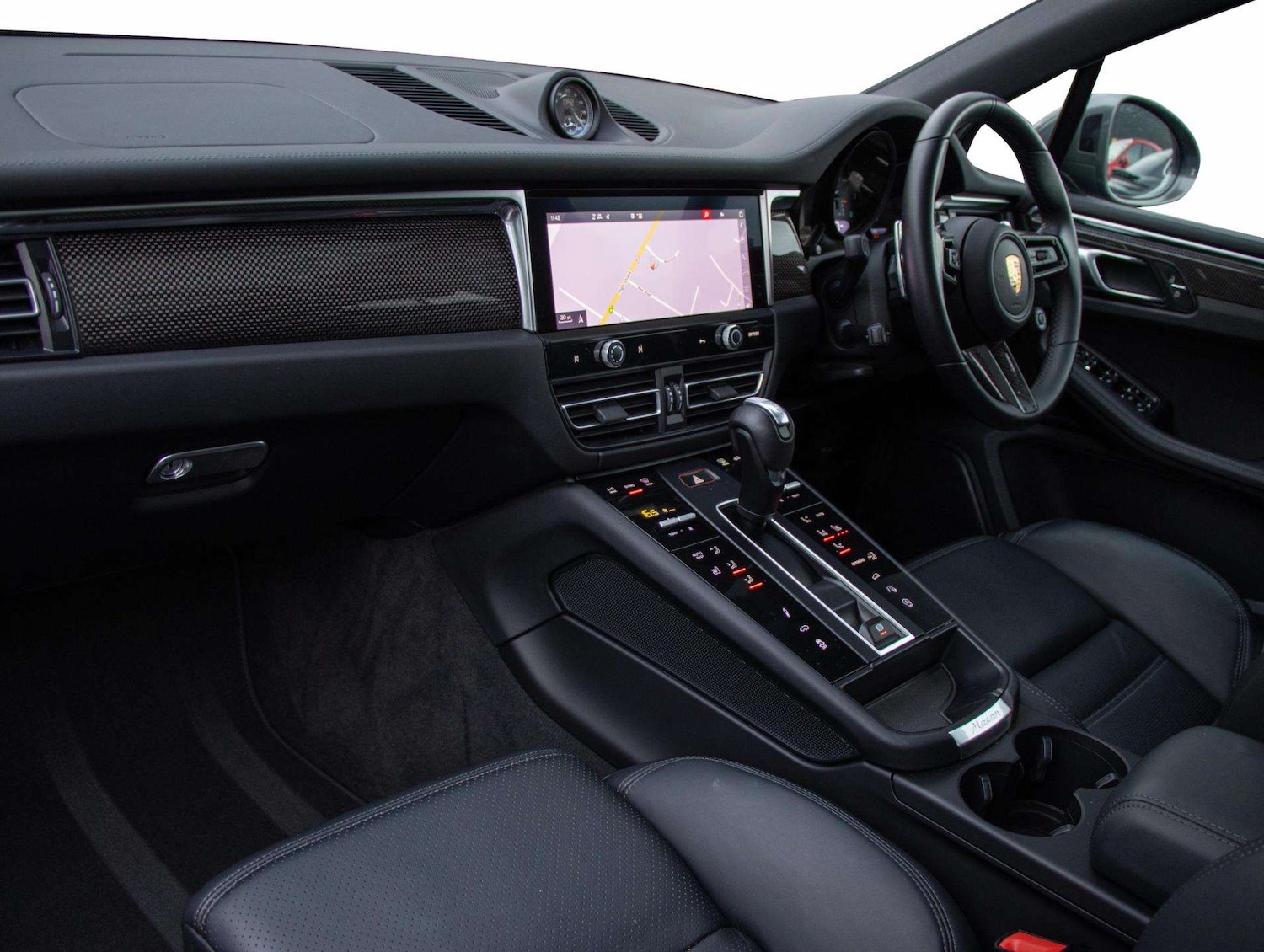 Used Porsche Macan 2023 for sale - 76827733: Photo 9