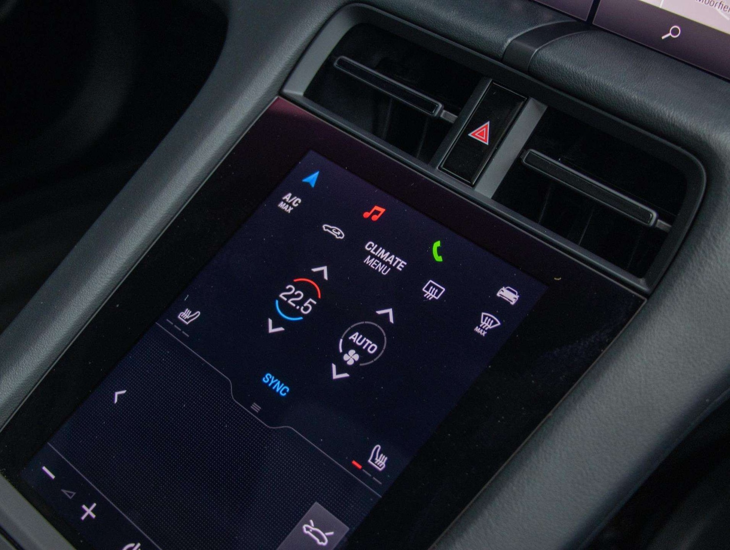 Used Porsche Taycan 2022 for sale - 77628310: Photo 11