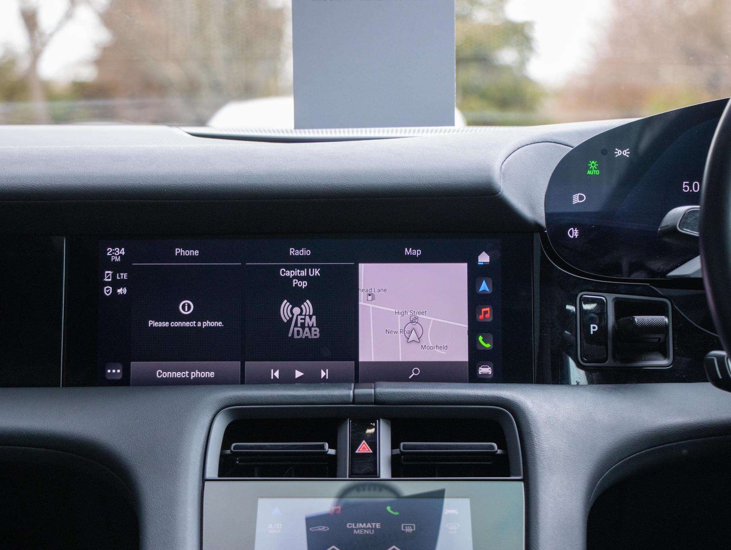 Used Porsche Taycan 2022 for sale - 77628310: Photo 25