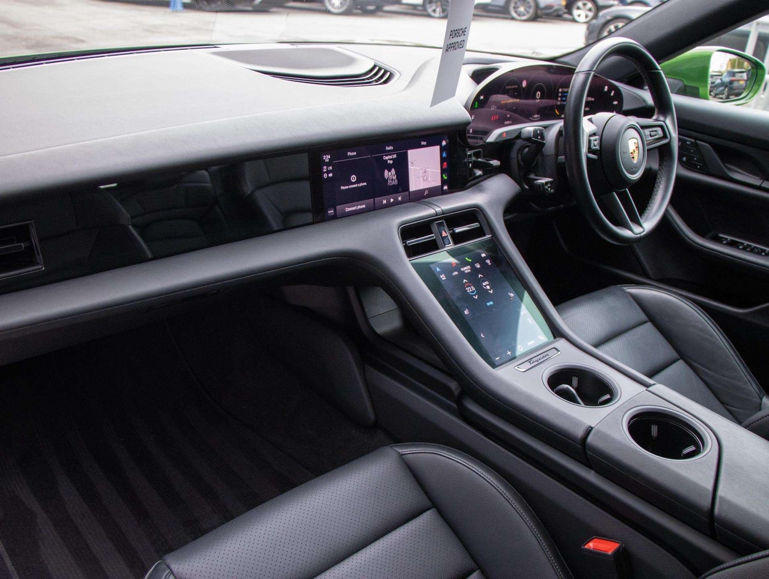 Used Porsche Taycan 2022 for sale - 77628310: Photo 9