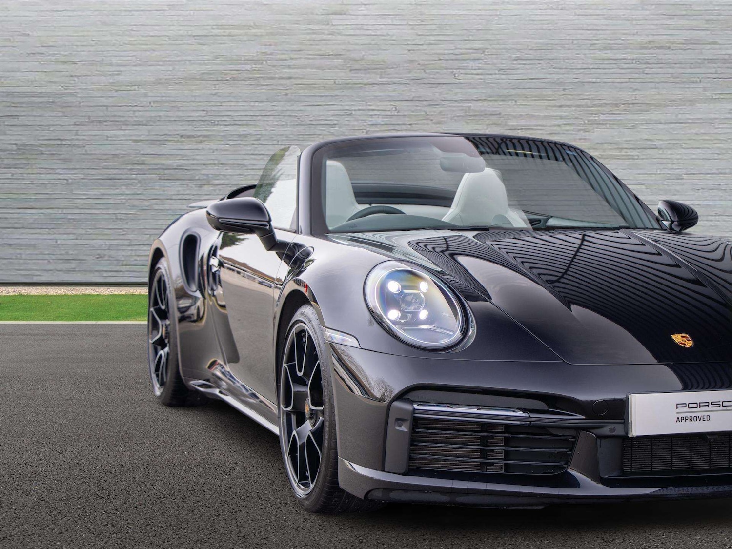 Used Porsche 911 2024 for sale - 77995803: Photo 10