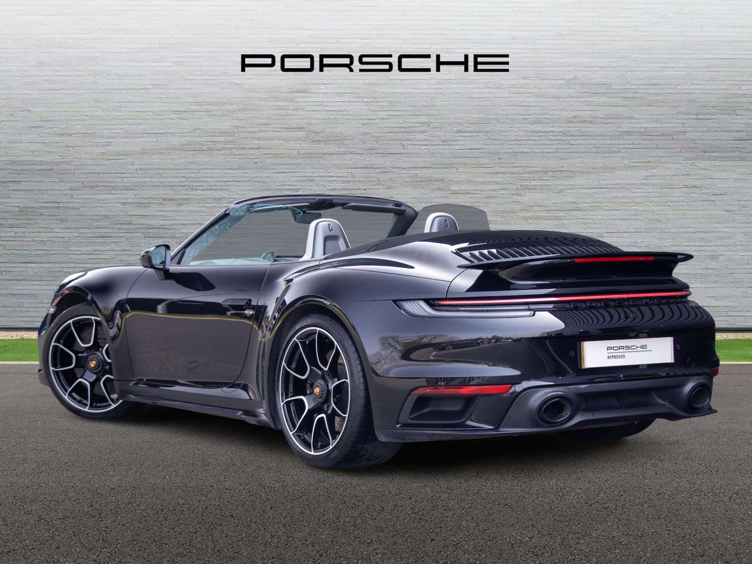 Used Porsche 911 2024 for sale - 77995803: Photo 9