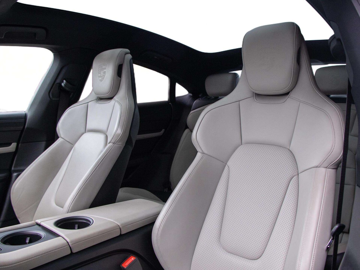 Used Porsche Taycan 2020 for sale - 77756499: Photo 27