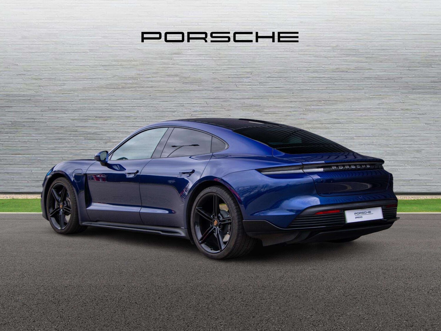 Used Porsche Taycan 2020 for sale - 77756499: Photo 9