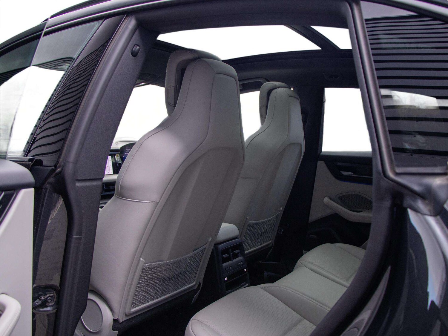 Used Porsche Macan 2025 for sale - 78104773: Photo 28