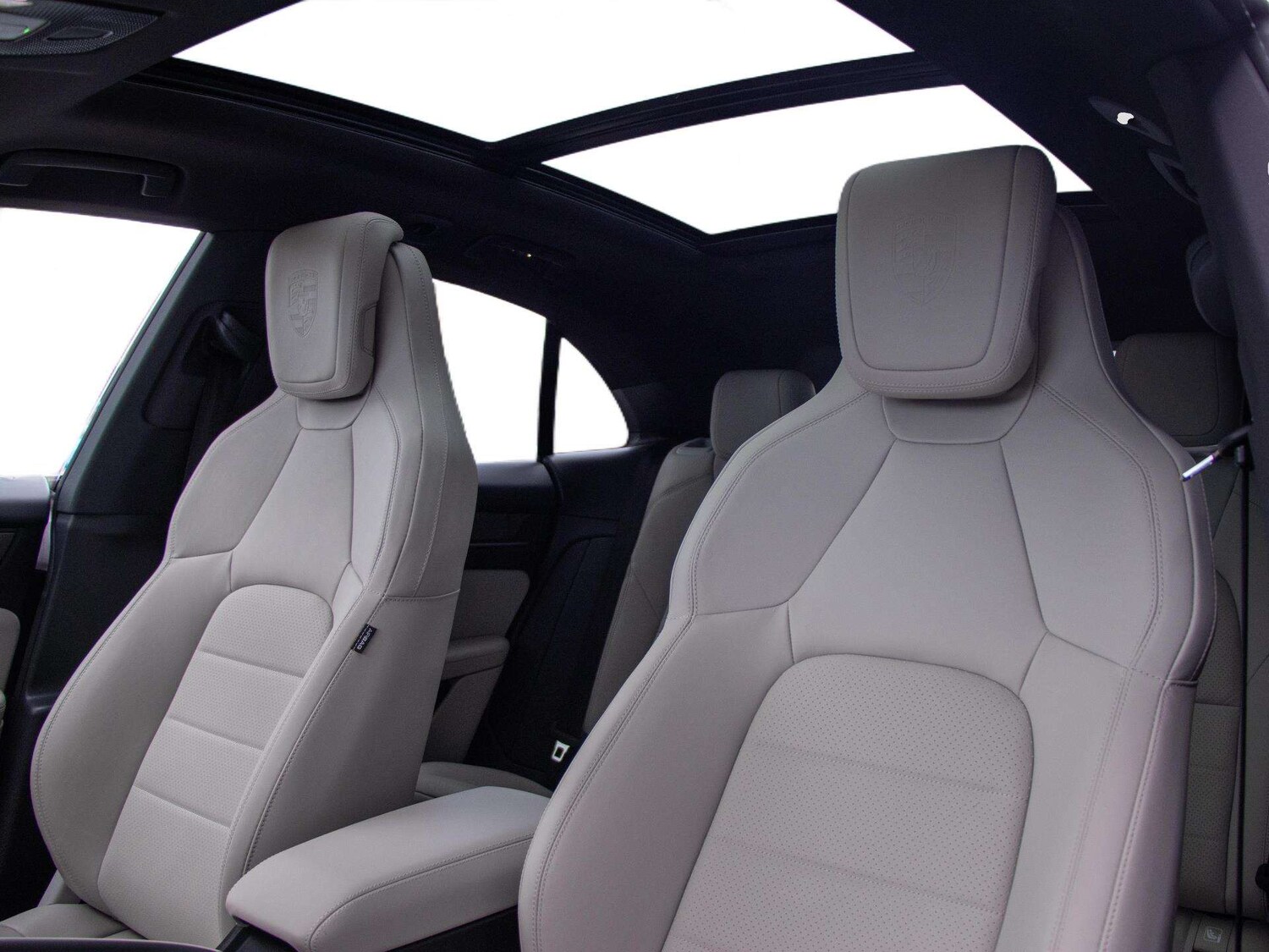 Used Porsche Macan 2025 for sale - 78104773: Photo 30