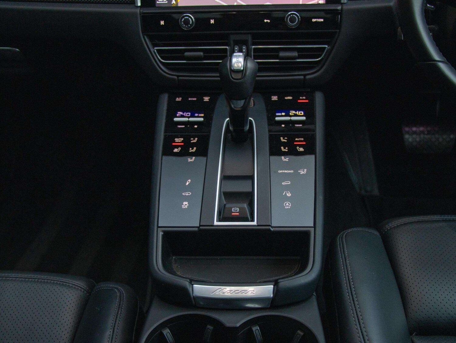 Used Porsche Macan 2023 for sale - 76827686: Photo 27