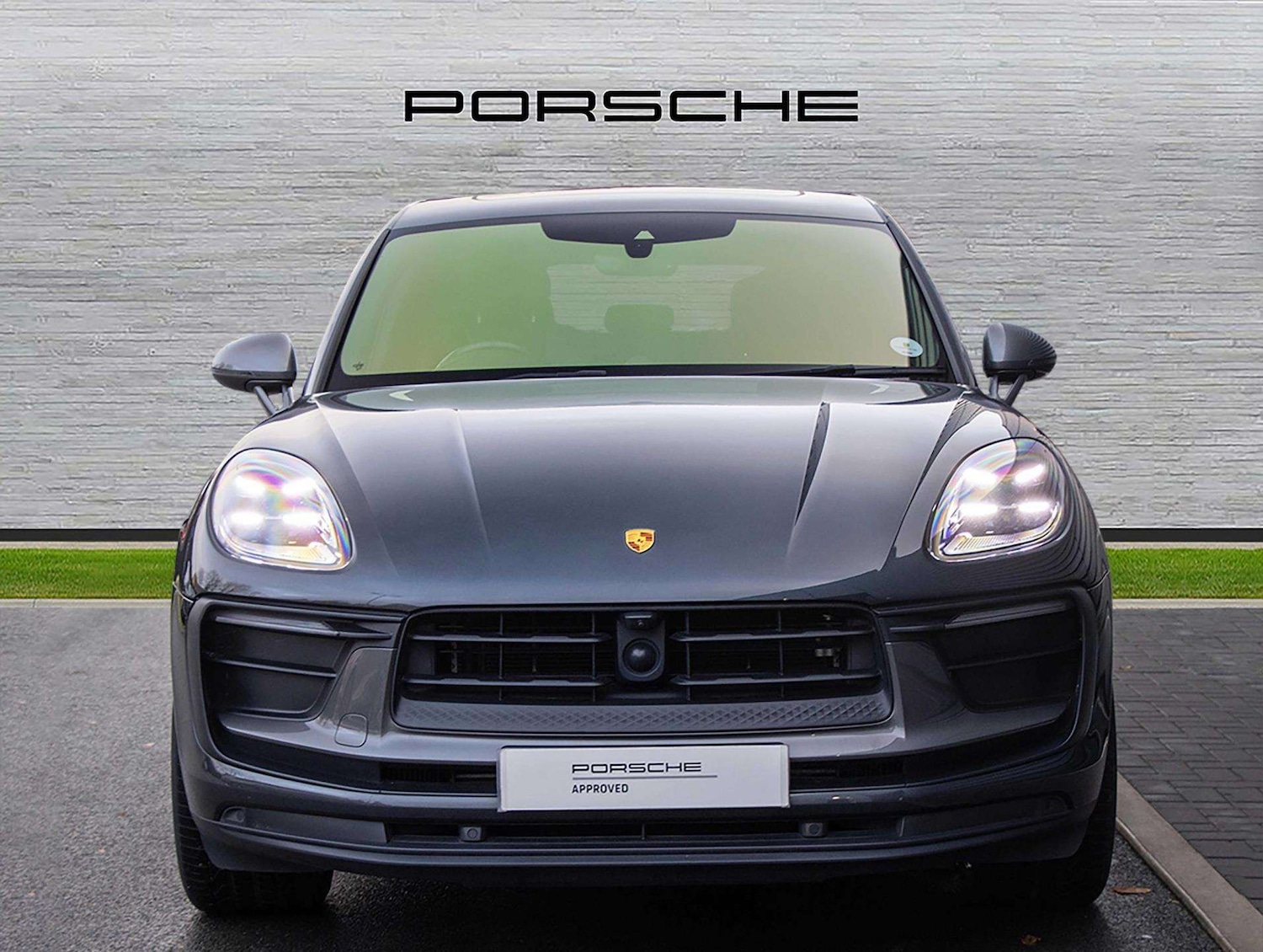 Used Porsche Macan 2023 for sale - 76827686: Photo 6