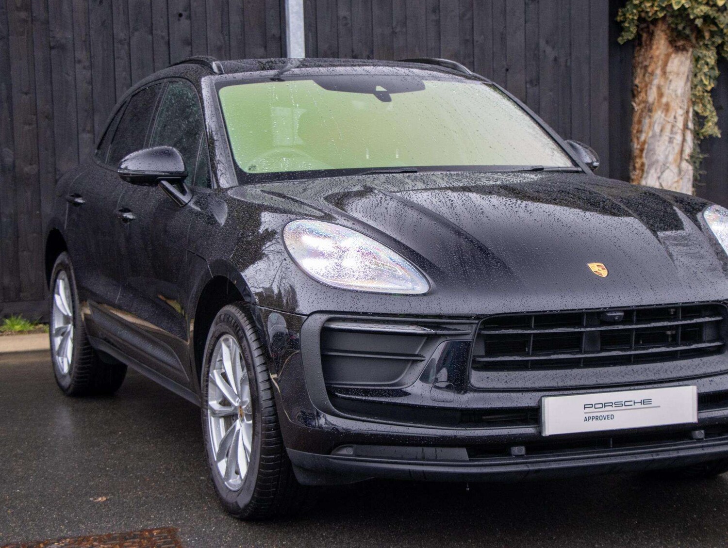 Used Porsche Macan 2025 for sale - 77648831: Photo 17