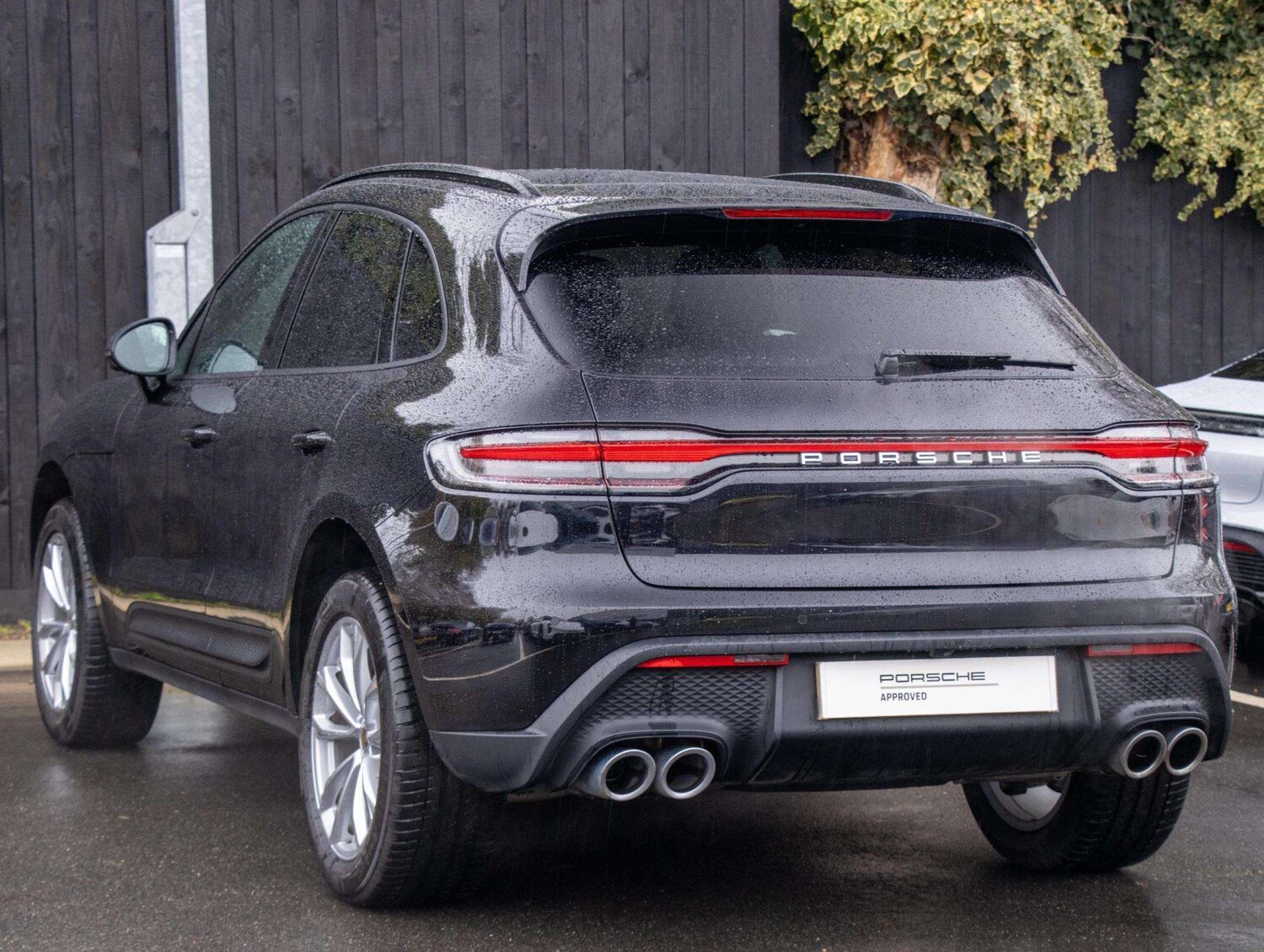Used Porsche Macan 2025 for sale - 77648831: Photo 21