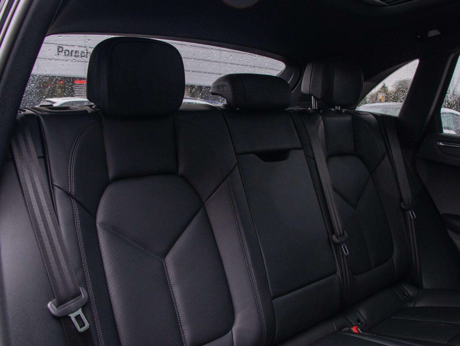 Used Porsche Macan 2025 for sale - 77648831: Photo 23