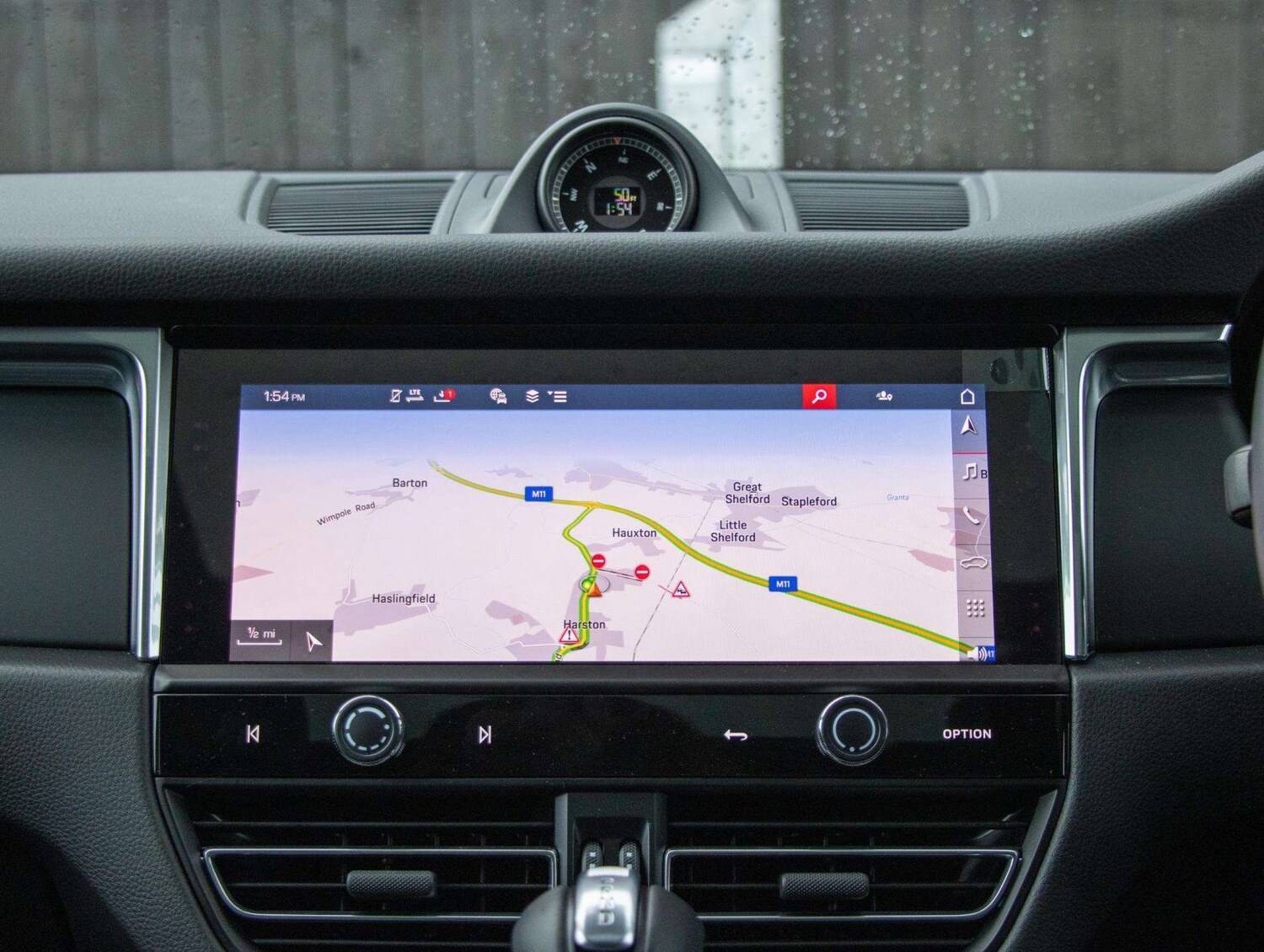 Used Porsche Macan 2025 for sale - 77648831: Photo 27