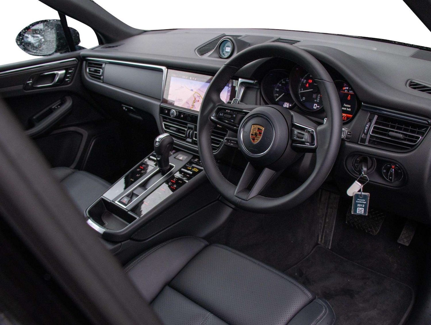 Used Porsche Macan 2025 for sale - 77648831: Photo 4