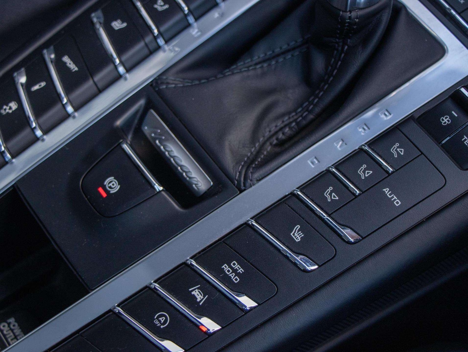 Used Porsche Macan 2017 for sale - 76624576: Photo 12