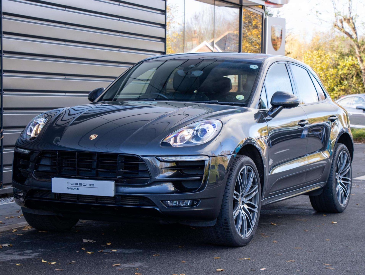 Used Porsche Macan 2017 for sale - 76624576: Photo 17