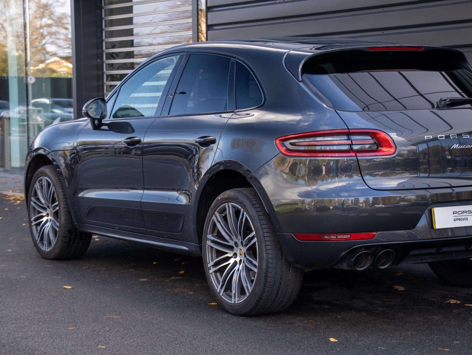 Used Porsche Macan 2017 for sale - 76624576: Photo 21