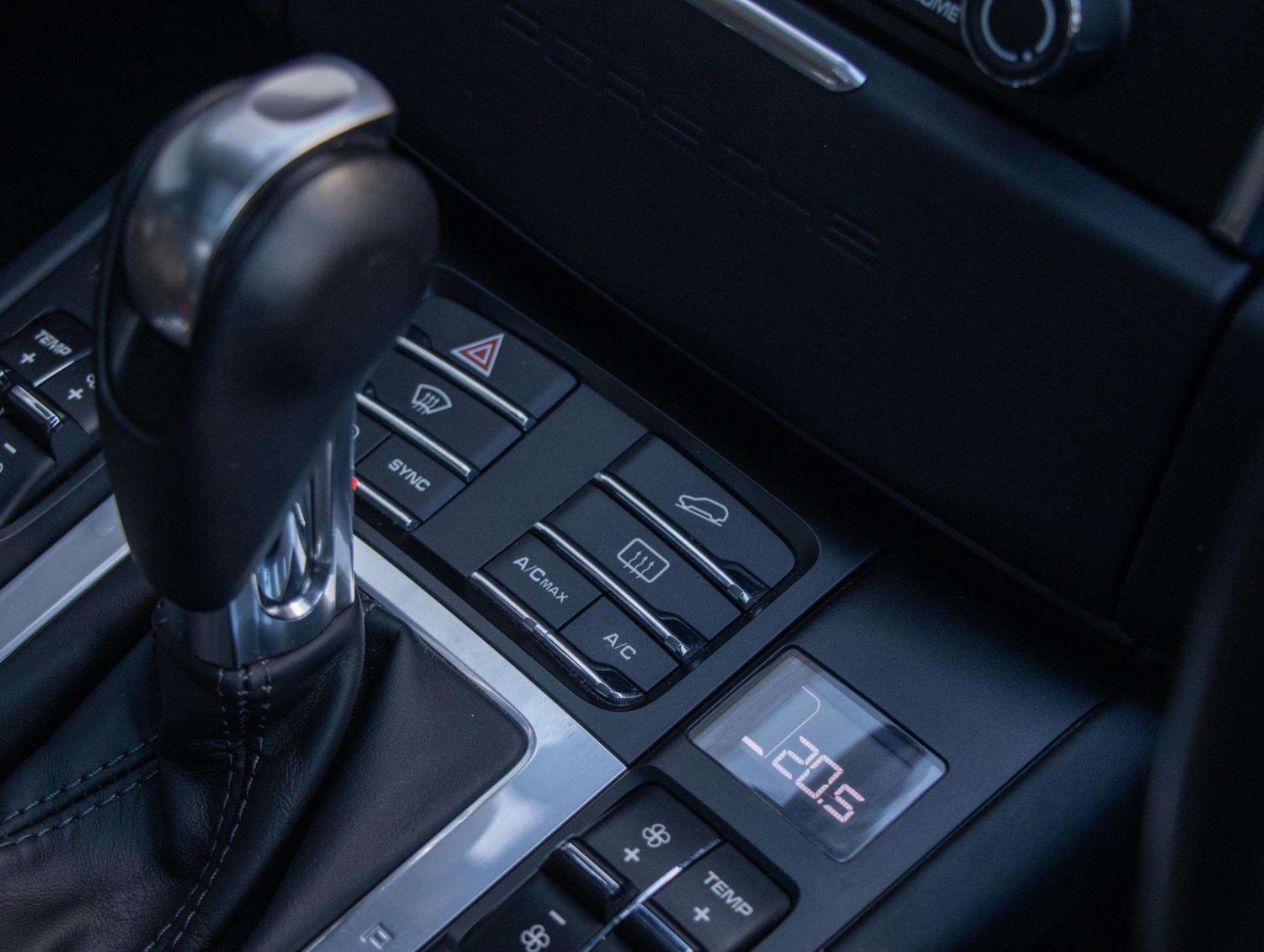 Used Porsche Macan 2017 for sale - 76624576: Photo 26