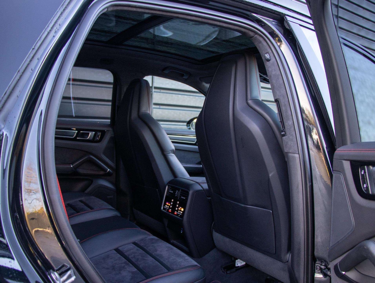 Used Porsche Cayenne 2022 for sale - 76842919: Photo 20